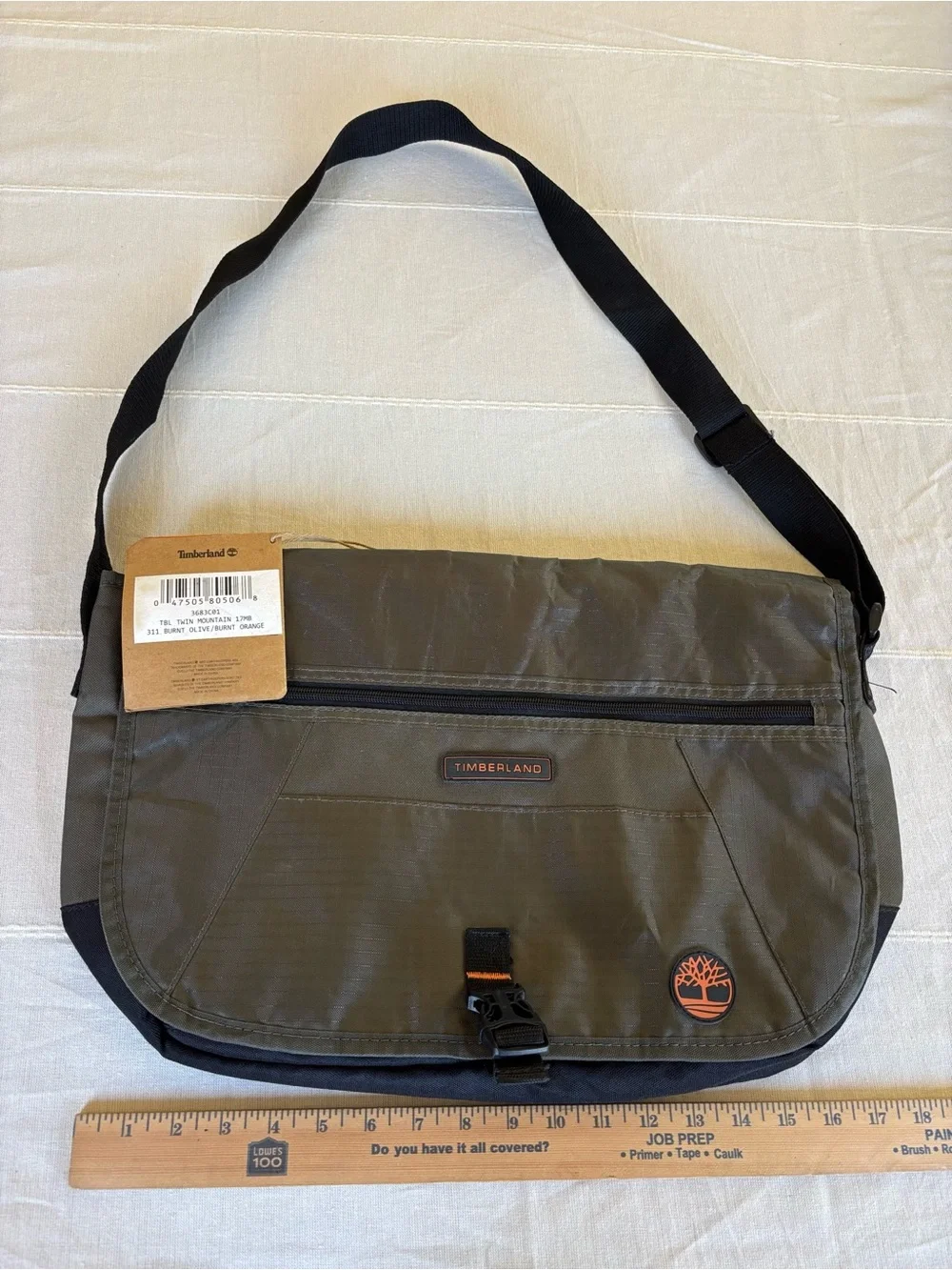 NWT Timberland Twin Mountain Messenger Bag 17” Laptop Burnt Olive crossbody